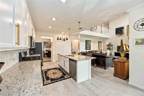 Casa en venta en Bradenton, Florida, 5 dormitorios, 309.92 m2 № 2387738 - foto 17