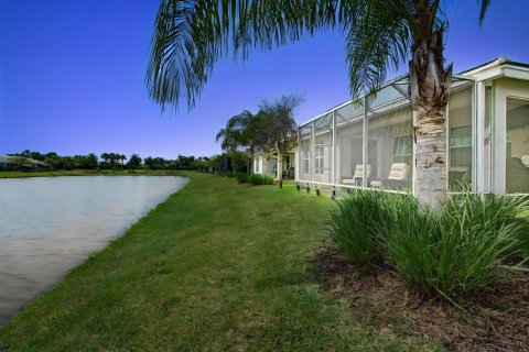House in Port St. Lucie, Florida 2 bedrooms, 159.42 sq.m. № 2085257 - photo 22