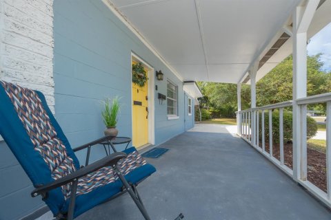 House in Jacksonville, Florida 4 bedrooms, 156.91 sq.m. № 2253884 - photo 10