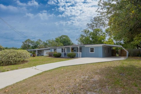 House in Jacksonville, Florida 4 bedrooms, 156.91 sq.m. № 2253884 - photo 4