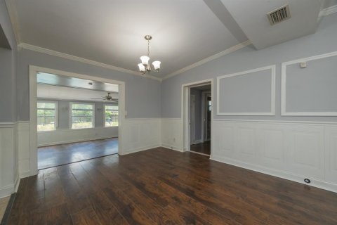 House in Jacksonville, Florida 4 bedrooms, 156.91 sq.m. № 2253884 - photo 19