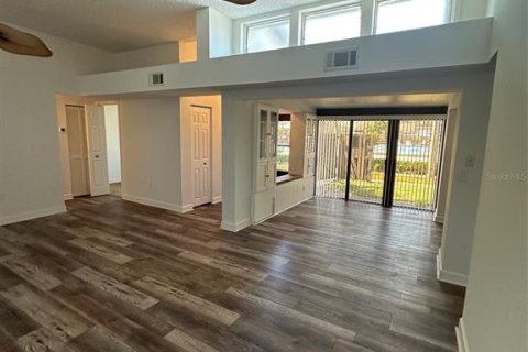 House in Clearwater, Florida 2 bedrooms, 88.26 sq.m. № 1659622 - photo 18