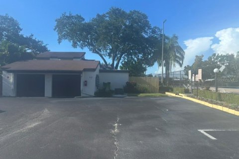 House in Clearwater, Florida 2 bedrooms, 88.26 sq.m. № 1659622 - photo 27