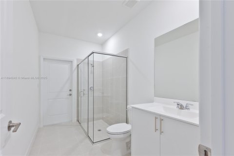 Купить виллу или дом в Майами, Флорида 5 спален, № 2034448 - фото 14