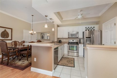 Condo in Fort Myers, Florida, 2 bedrooms  № 1810428 - photo 3