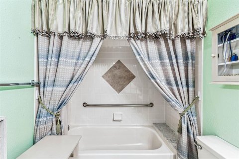 Condo in Clearwater, Florida, 2 bedrooms  № 1904252 - photo 26