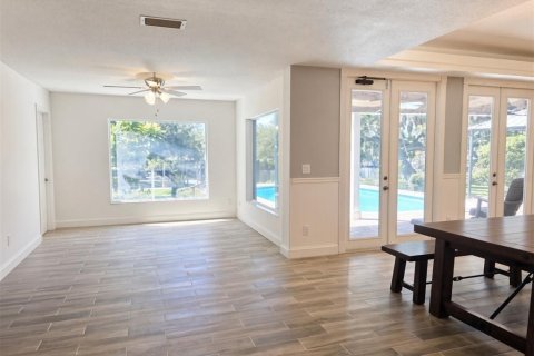 Villa ou maison à vendre à Riverview, Floride: 4 chambres, 304.16 m2 № 2347311 - photo 6