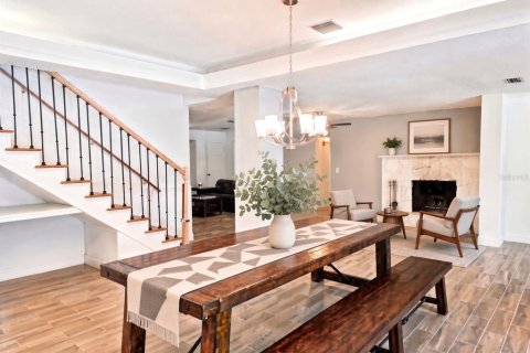 Villa ou maison à vendre à Riverview, Floride: 4 chambres, 304.16 m2 № 2347311 - photo 5