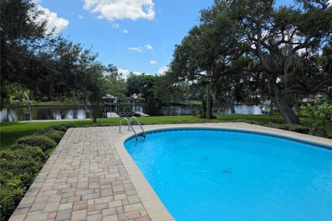 Villa ou maison à vendre à Riverview, Floride: 4 chambres, 304.16 m2 № 2347311 - photo 25