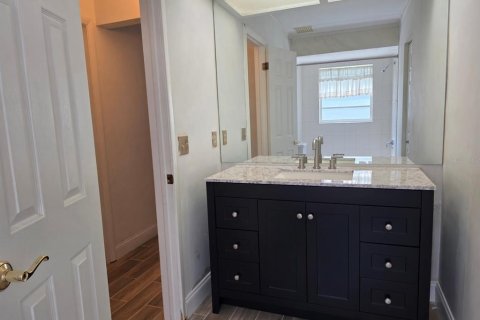 Villa ou maison à vendre à Riverview, Floride: 4 chambres, 304.16 m2 № 2347311 - photo 12