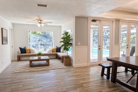 Villa ou maison à vendre à Riverview, Floride: 4 chambres, 304.16 m2 № 2347311 - photo 7