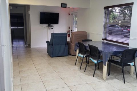 Propiedad comercial en venta en Sunrise, Florida № 2089925 - foto 10