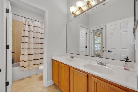 Casa en venta en Eustis, Florida, 5 dormitorios, 329.52 m2 № 1899620 - foto 29