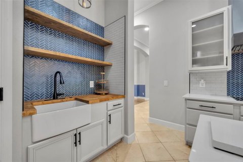 Casa en venta en Eustis, Florida, 5 dormitorios, 329.52 m2 № 1899620 - foto 21