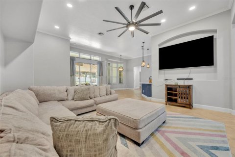 Casa en venta en Eustis, Florida, 5 dormitorios, 329.52 m2 № 1899620 - foto 11