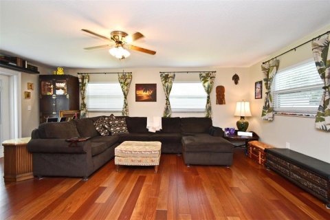 House in Longwood, Florida 3 bedrooms, 157 sq.m. № 1810357 - photo 14