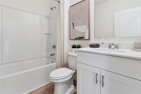Casa en venta en Apopka, Florida, 5 dormitorios, 241.64 m2 № 2384002 - foto 21