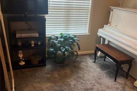 House in Gainesville, Florida 3 bedrooms, 188.31 sq.m. № 1546430 - photo 9