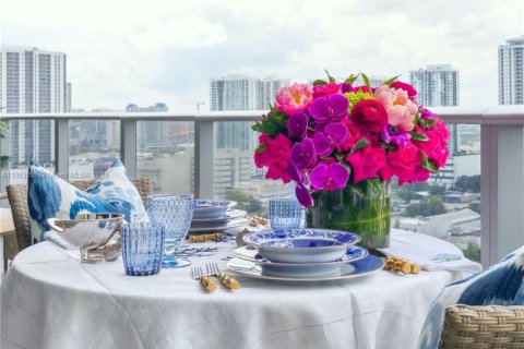 Copropriété à vendre à Miami, Floride: 2 chambres, 109.44 m2 № 1954355 - photo 4