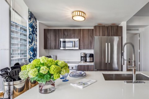 Copropriété à vendre à Miami, Floride: 2 chambres, 109.44 m2 № 1954355 - photo 17