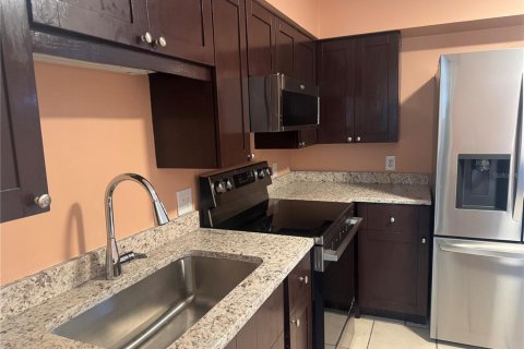 Appartement à louer à Venice, Floride: 2 chambres, 162.21 m2 № 2384272 - photo 8