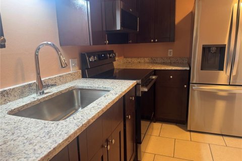 Appartement à louer à Venice, Floride: 2 chambres, 162.21 m2 № 2384272 - photo 7