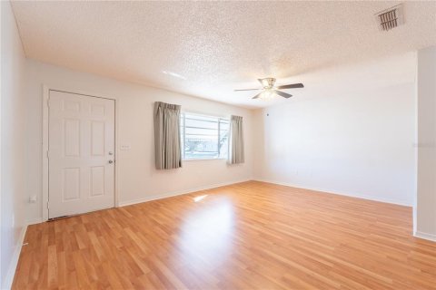 Casa en venta en Ocala, Florida, 2 dormitorios, 106.28 m2 № 2386662 - foto 6