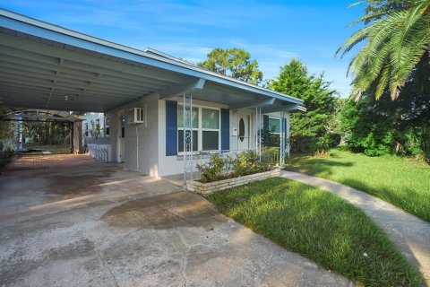 House in Orlando, Florida 3 bedrooms, 95.22 sq.m. № 1856052 - photo 2