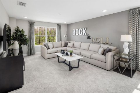 Casa en venta en Orlando, Florida, 4 dormitorios, 286.7 m2 № 1680631 - foto 14