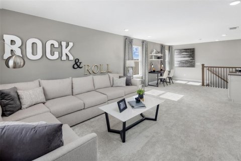 Casa en venta en Orlando, Florida, 4 dormitorios, 286.7 m2 № 1680631 - foto 15