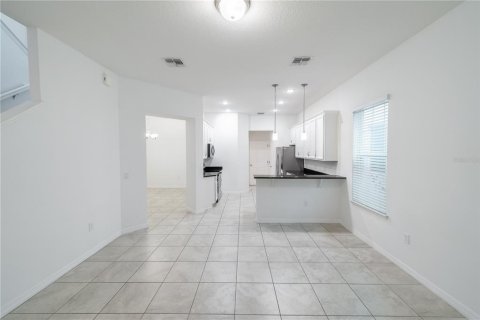 Villa ou maison à vendre à Winter Garden, Floride: 4 chambres, 170.75 m2 № 2403454 - photo 7