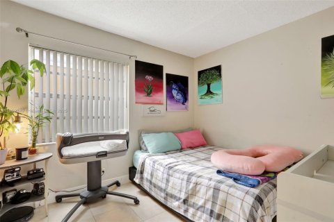 Condominio en venta en Coral Springs, Florida, 2 dormitorios, 71.35 m2 № 1779100 - foto 23
