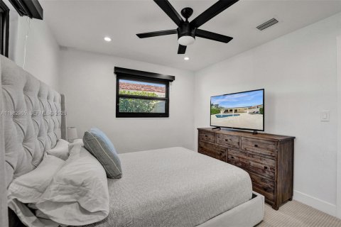 Casa en alquiler en Dania Beach, Florida, 4 dormitorios, 195.28 m2 № 2080473 - foto 19
