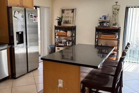 Casa en alquiler en Weston, Florida, 3 dormitorios, 149.67 m2 № 2060577 - foto 7