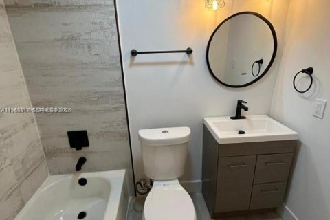 Villa ou maison à louer à Miami, Floride: 1 chambre № 2008034 - photo 8