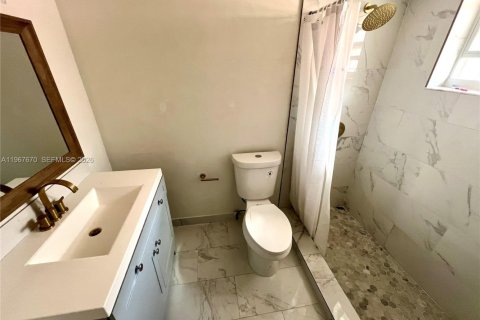 Condominio en venta en Doral, Florida, 2 dormitorios, 79.62 m2 № 2029727 - foto 7