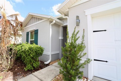 Villa ou maison à vendre à Davenport, Floride: 4 chambres, 184.23 m2 № 2330397 - photo 6
