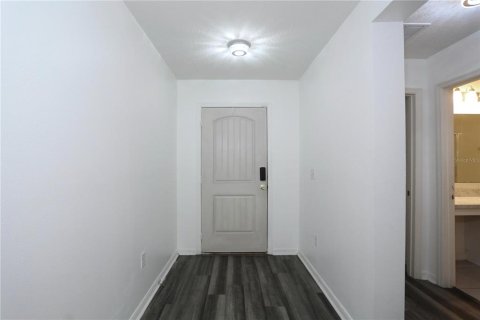 Villa ou maison à vendre à Davenport, Floride: 4 chambres, 184.23 m2 № 2330397 - photo 8