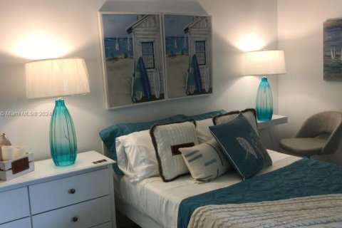 Condo in Ave Maria, Florida, 2 bedrooms  № 2018701