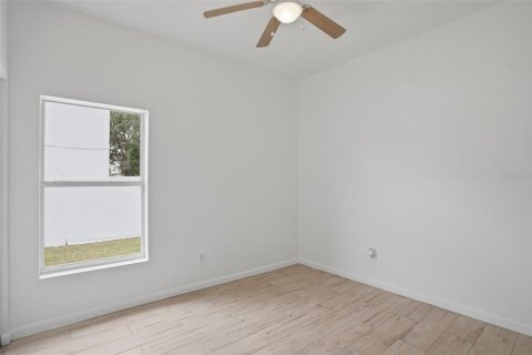Townhouse in Port Orange, Florida 3 bedrooms, 98.94 sq.m. № 2210608 - photo 14