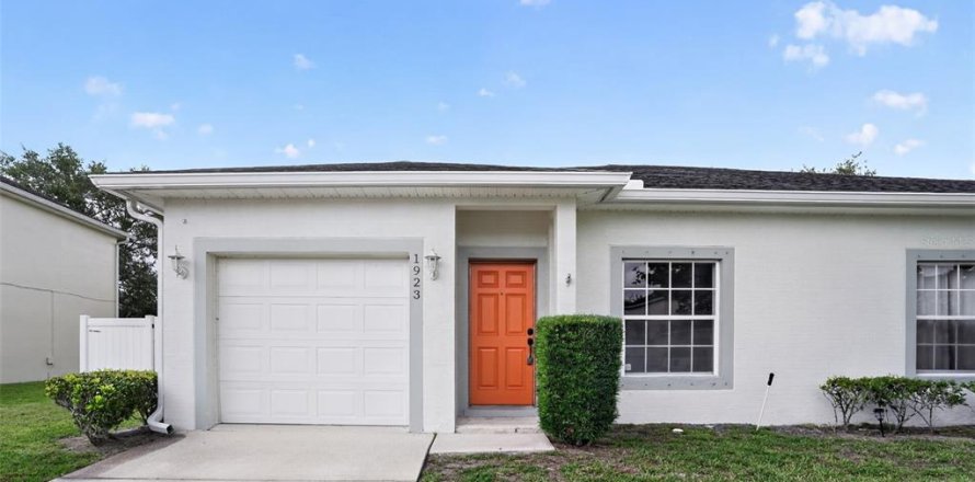 Townhouse in Port Orange, Florida 3 bedrooms, 98.94 sq.m. № 2210608