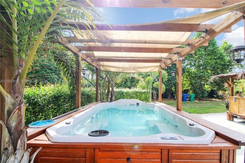 Casa en alquiler en Homestead, Florida, 3 dormitorios, 243.13 m2 № 2054832 - foto 29