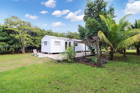 Casa en alquiler en Homestead, Florida, 3 dormitorios, 243.13 m2 № 2054832 - foto 20