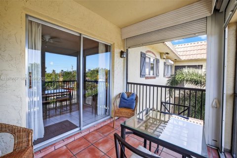 Condo in Pompano Beach, Florida, 1 bedroom  № 1991350 - photo 7