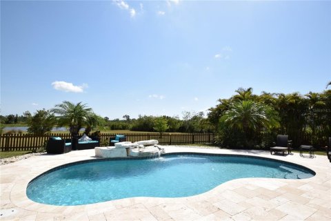 Casa en venta en Bradenton, Florida, 5 dormitorios, 241.08 m2 № 1720171 - foto 29