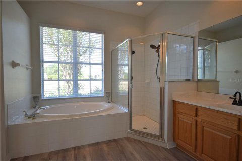 Casa en venta en Bradenton, Florida, 5 dormitorios, 241.08 m2 № 1720171 - foto 10