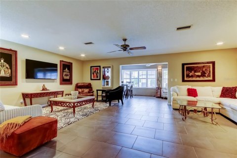 Casa en venta en Sun City Center, Florida, 2 dormitorios, 168.06 m2 № 1900360 - foto 18