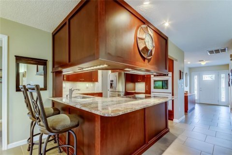 Casa en venta en Sun City Center, Florida, 2 dormitorios, 168.06 m2 № 1900360 - foto 12