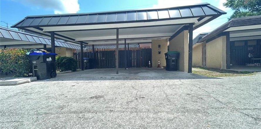 Condo in Orlando, Florida, 2 bedrooms № 1747502