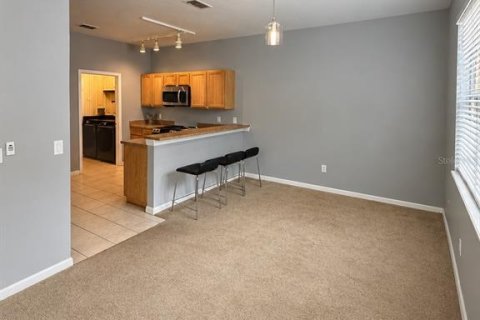 House in Davenport, Florida 4 bedrooms, 164.25 sq.m. № 2433140 - photo 17